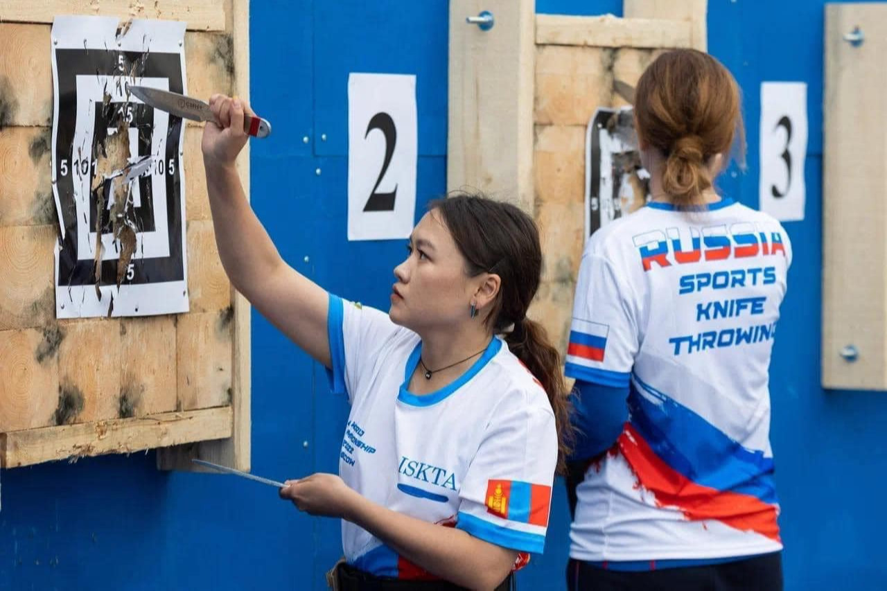 Competitors to be featured in World Knife Throwing Championship